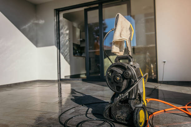 Animal Enclosure Cleaning in Mattawa, WA